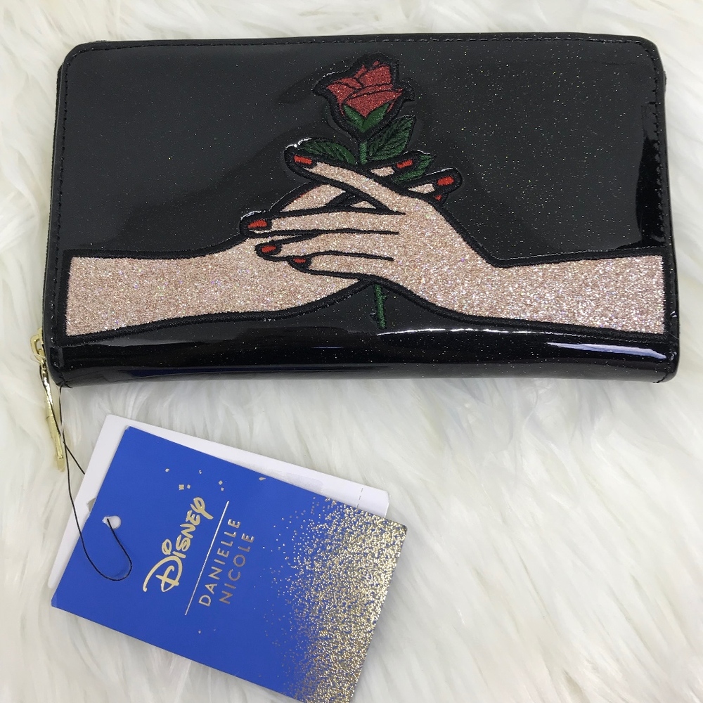 DANIELLE NICOLE SLEEPING BEAUTY AURORA WALLET